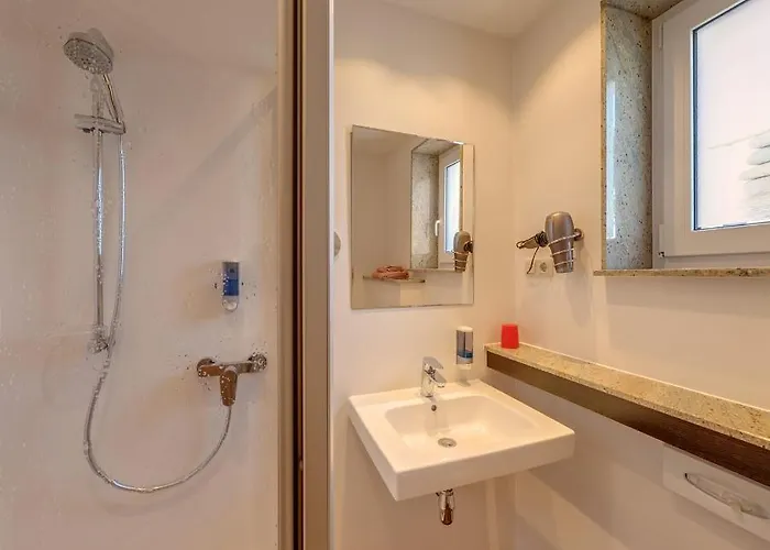 Pension Wernesgruen 3*