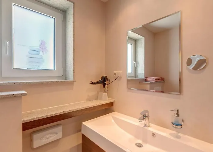 Pension Wernesgruen 3*