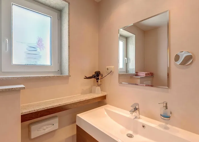 Pension Wernesgruen 3*